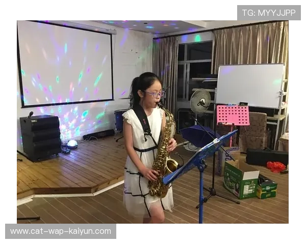 足球俱乐部成立女性委员会推动俱乐部性别平等政策,女性俱乐部名称大全 足球俱乐部成立女性委员会推动俱乐部性别平等政策,女性俱乐部名称大全